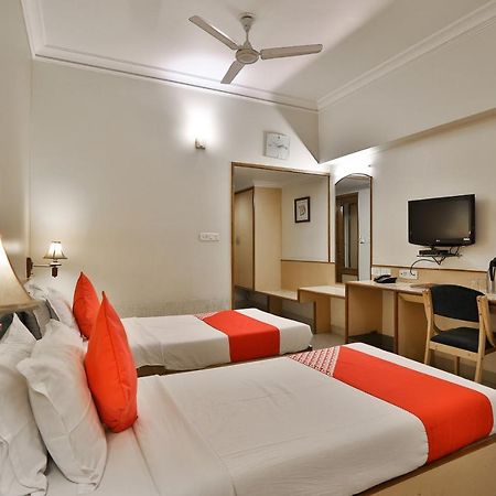 Capital O 1338 Hotel Harmony Radźkot Zewnętrze zdjęcie