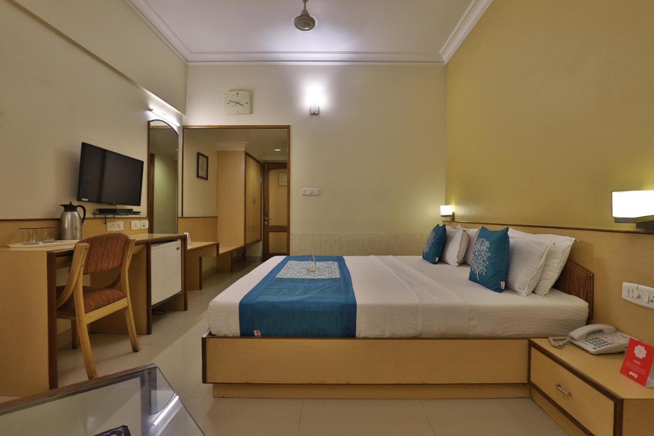 Capital O 1338 Hotel Harmony Radźkot Zewnętrze zdjęcie