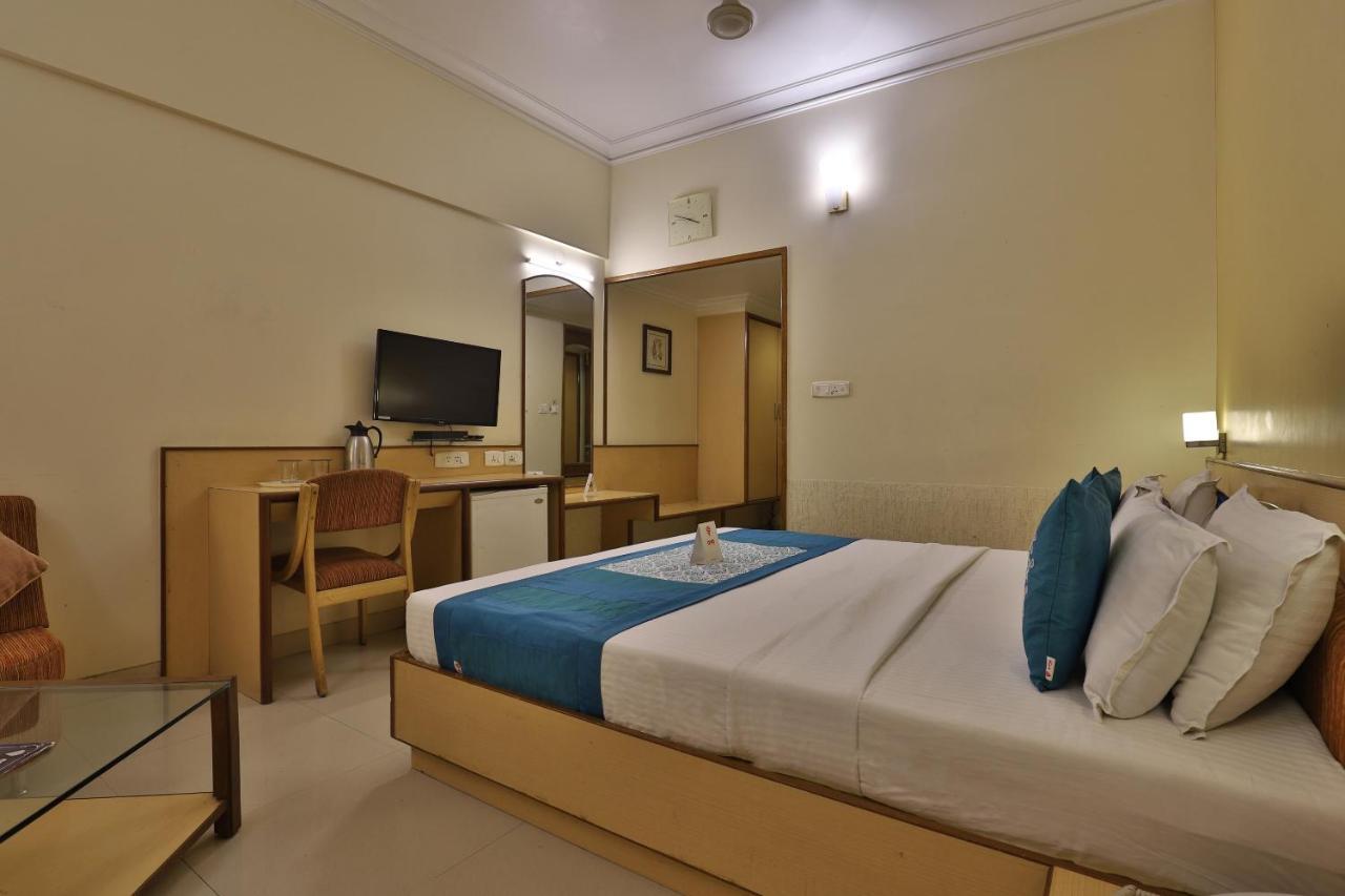 Capital O 1338 Hotel Harmony Radźkot Zewnętrze zdjęcie